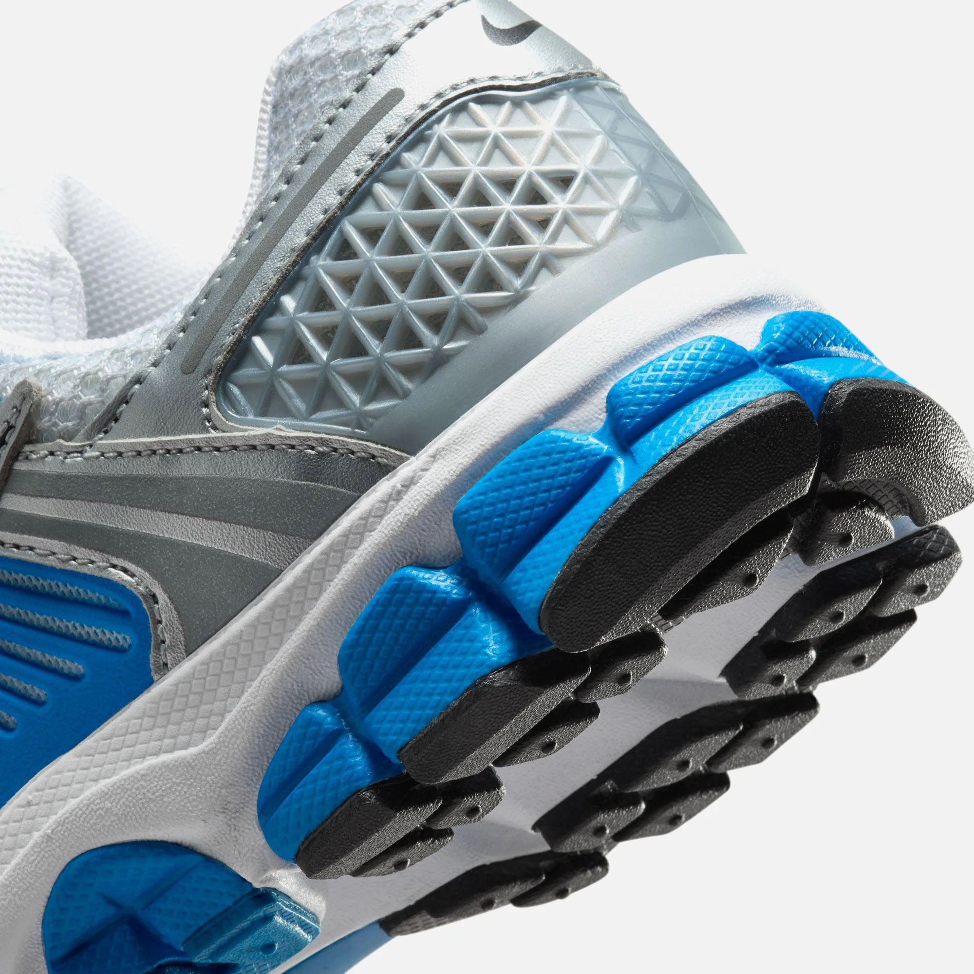 Nike GS Vomero 5 - White / Black / Pure Platinum / Photo Blue - Image 8