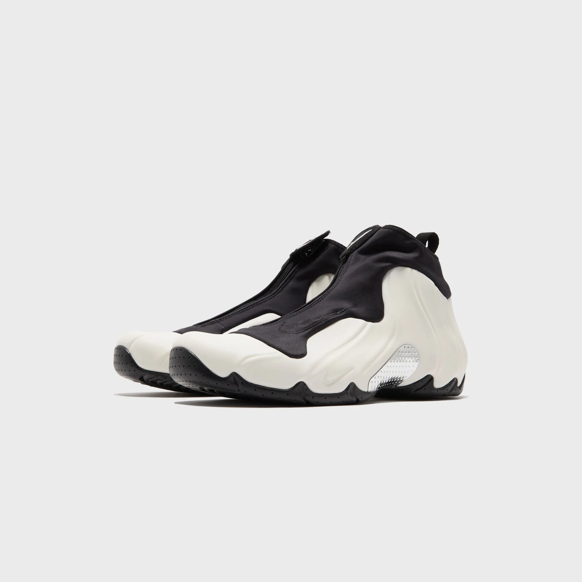 Nike Air Flightposite QS - Sail / Black / Metallic Silver - Image 2