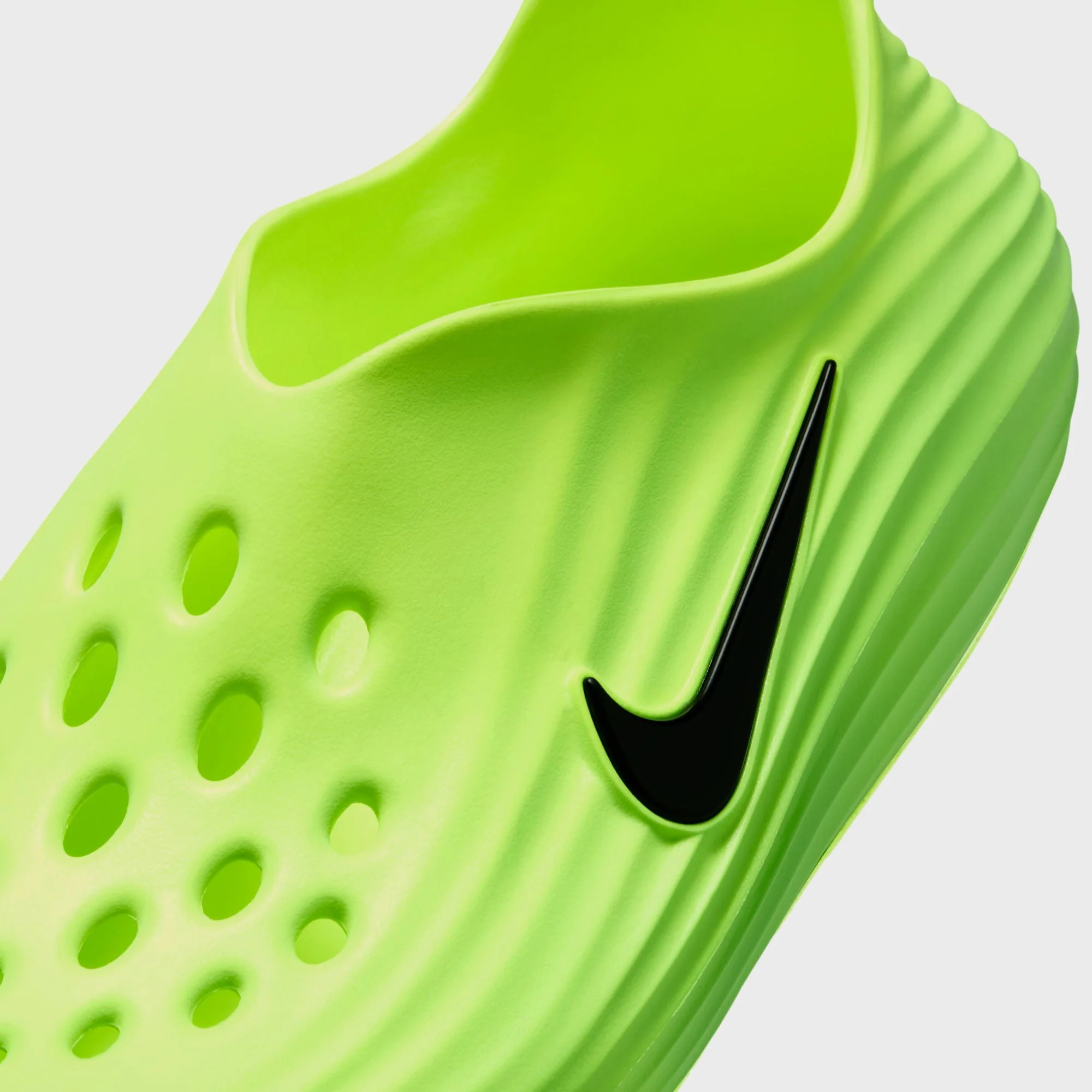 Nike ReactX Rejuven8 - Green Strike / Volt / Black - Image 6