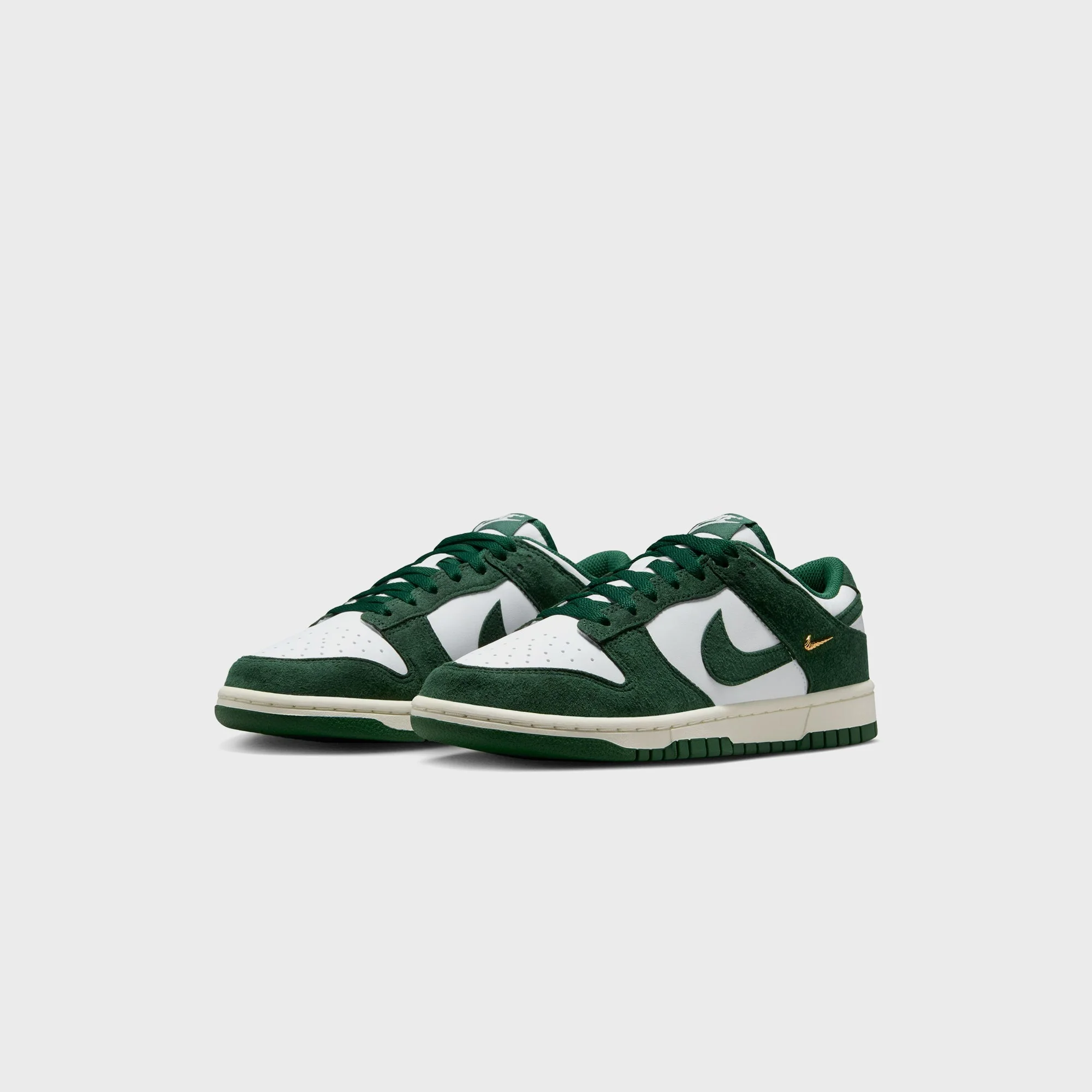 Nike WMNS Dunk Low - Summit White / Gorge Green / Sail - Image 2