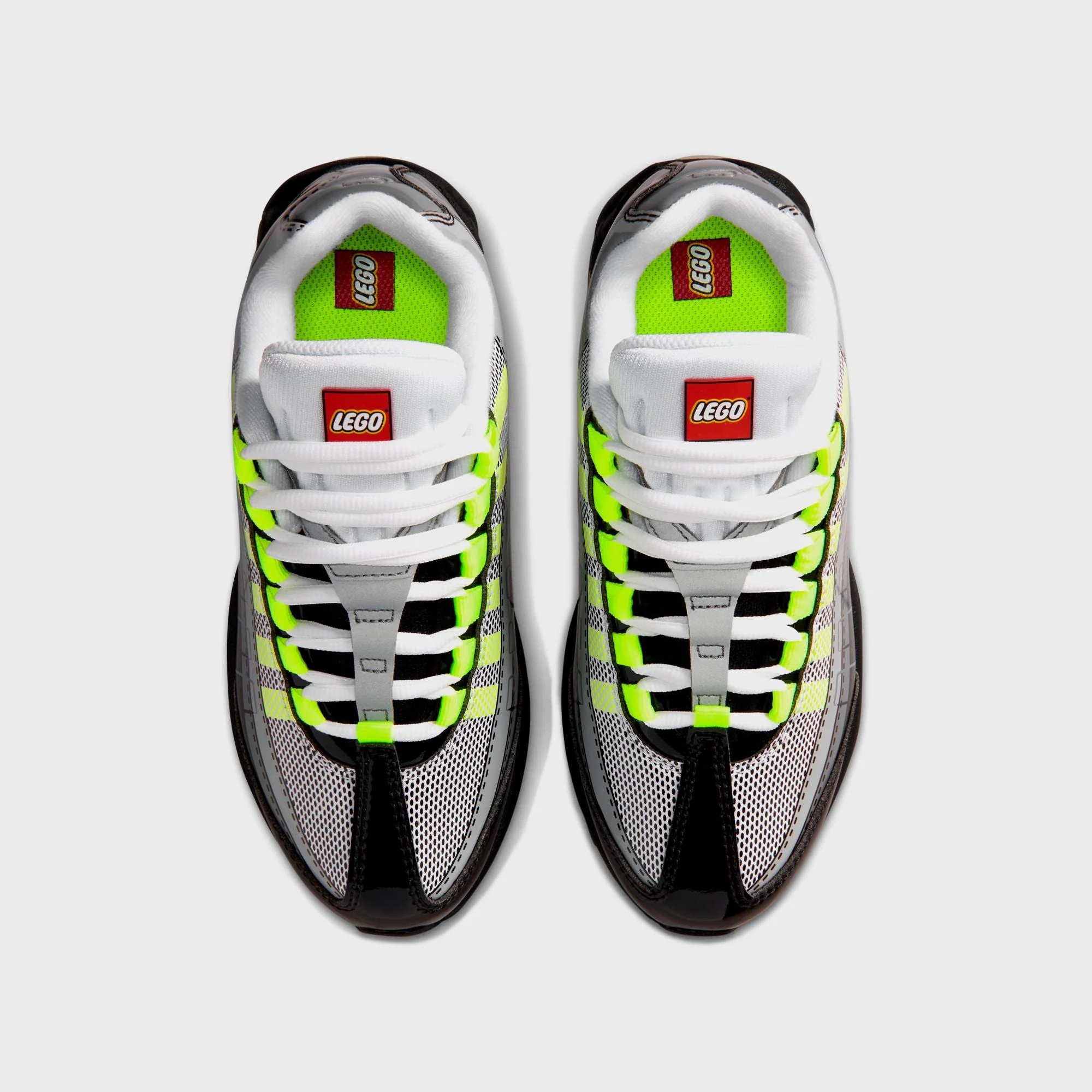 Nike x LEGO® GS Air Max 95 - Black / Dark Smoke Grey / Smoke Grey / Metallic Silver - Image 3
