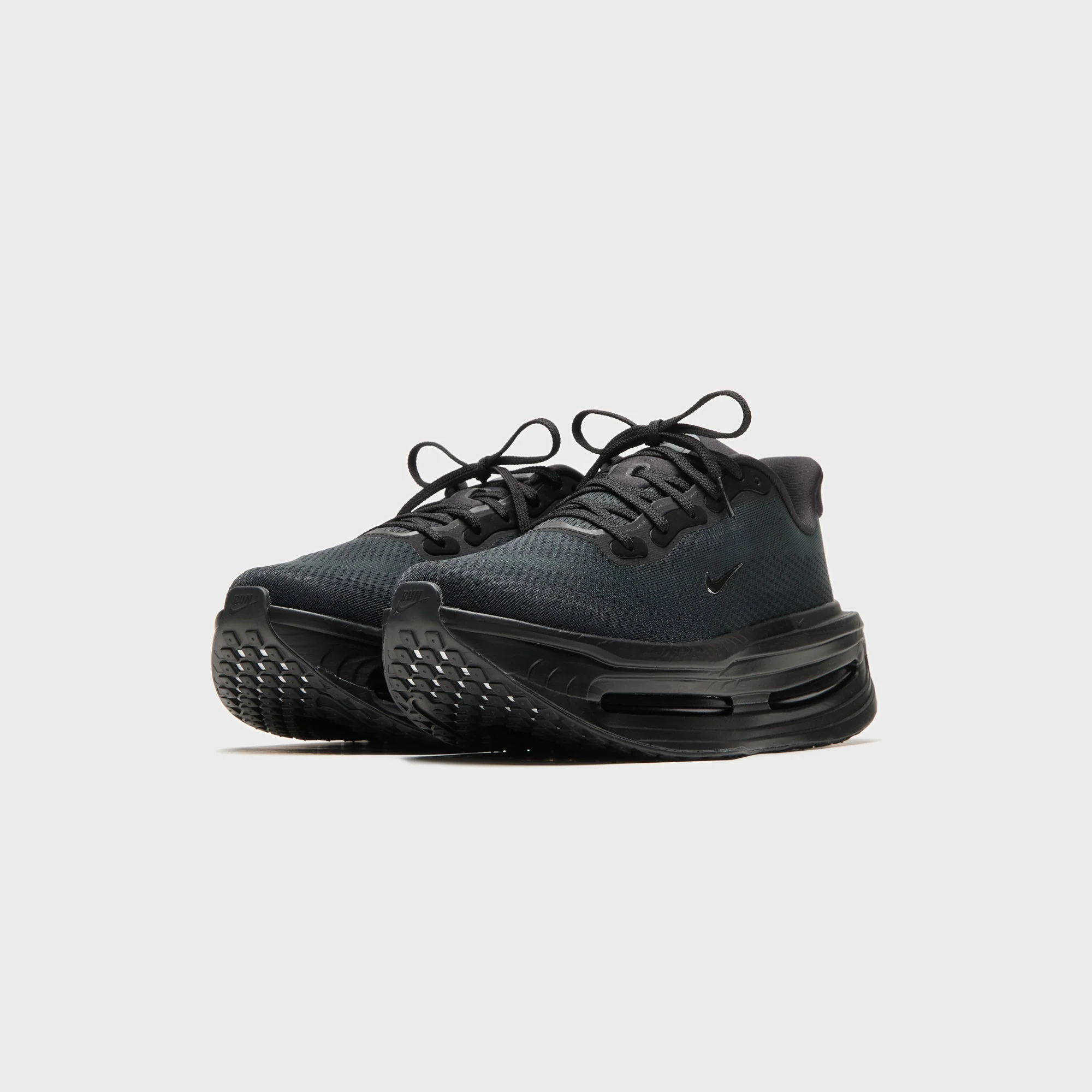 Nike Vomero Premium - Black / White - Image 2