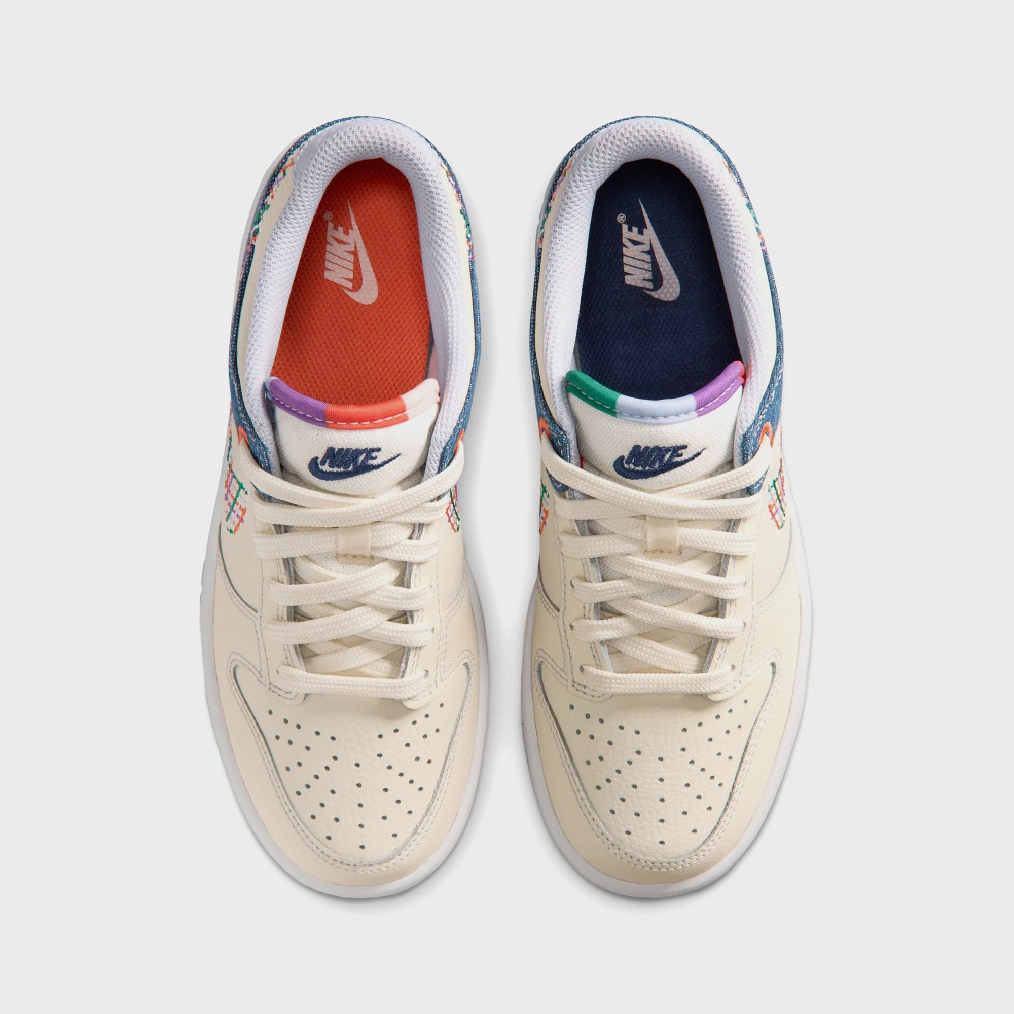 Nike GS Dunk Low - Soft Pearl / Blue Denim / Midnight Navy / Multicolor - Image 4