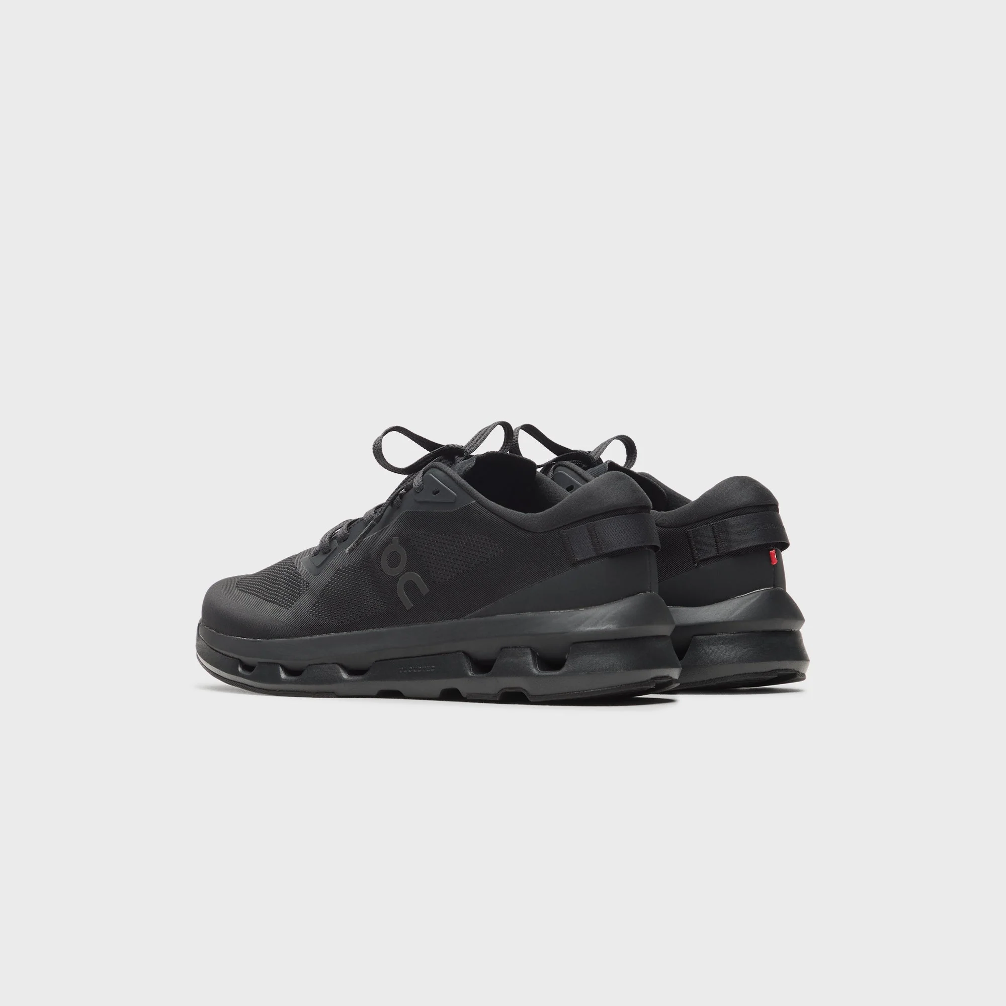 On Running Cloudzone - Black / Eclipse - Image 4