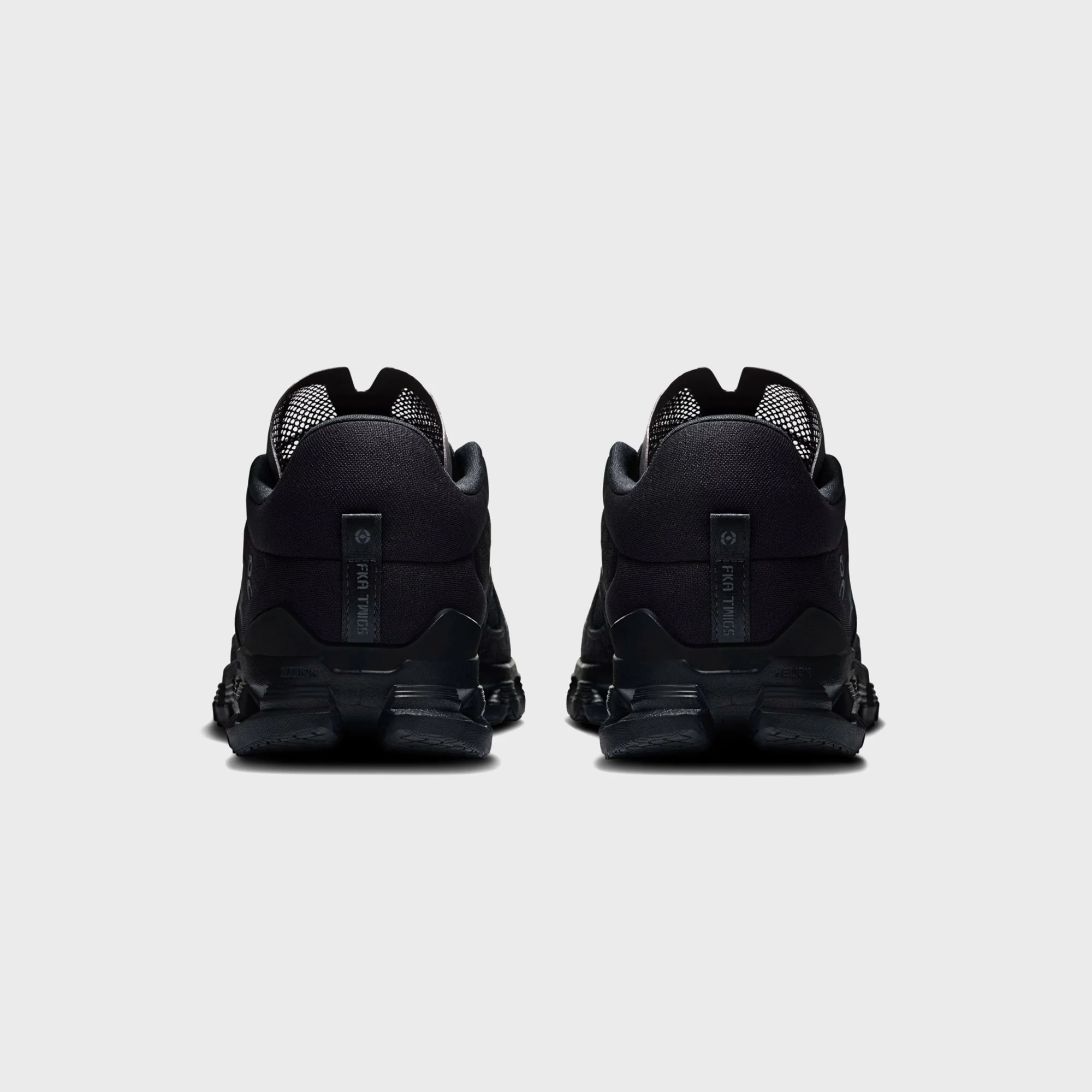 On Running x FKA Twigs Cloud X - Black - Image 3