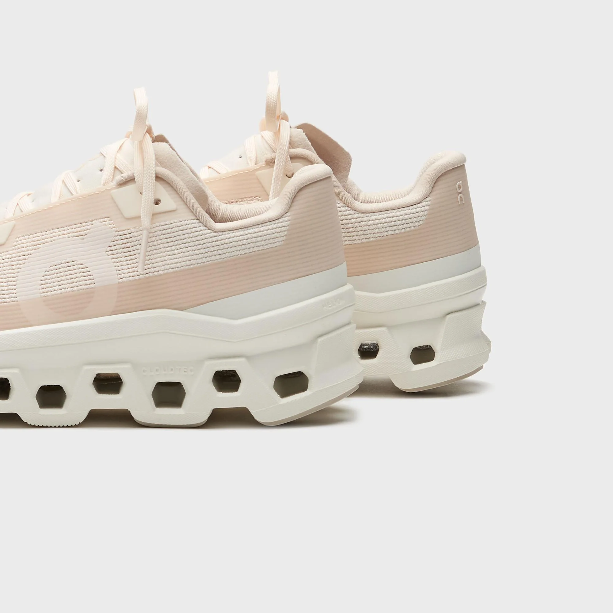 On Running WMNS Cloudmonster - Void Dew / Ivory - Image 3
