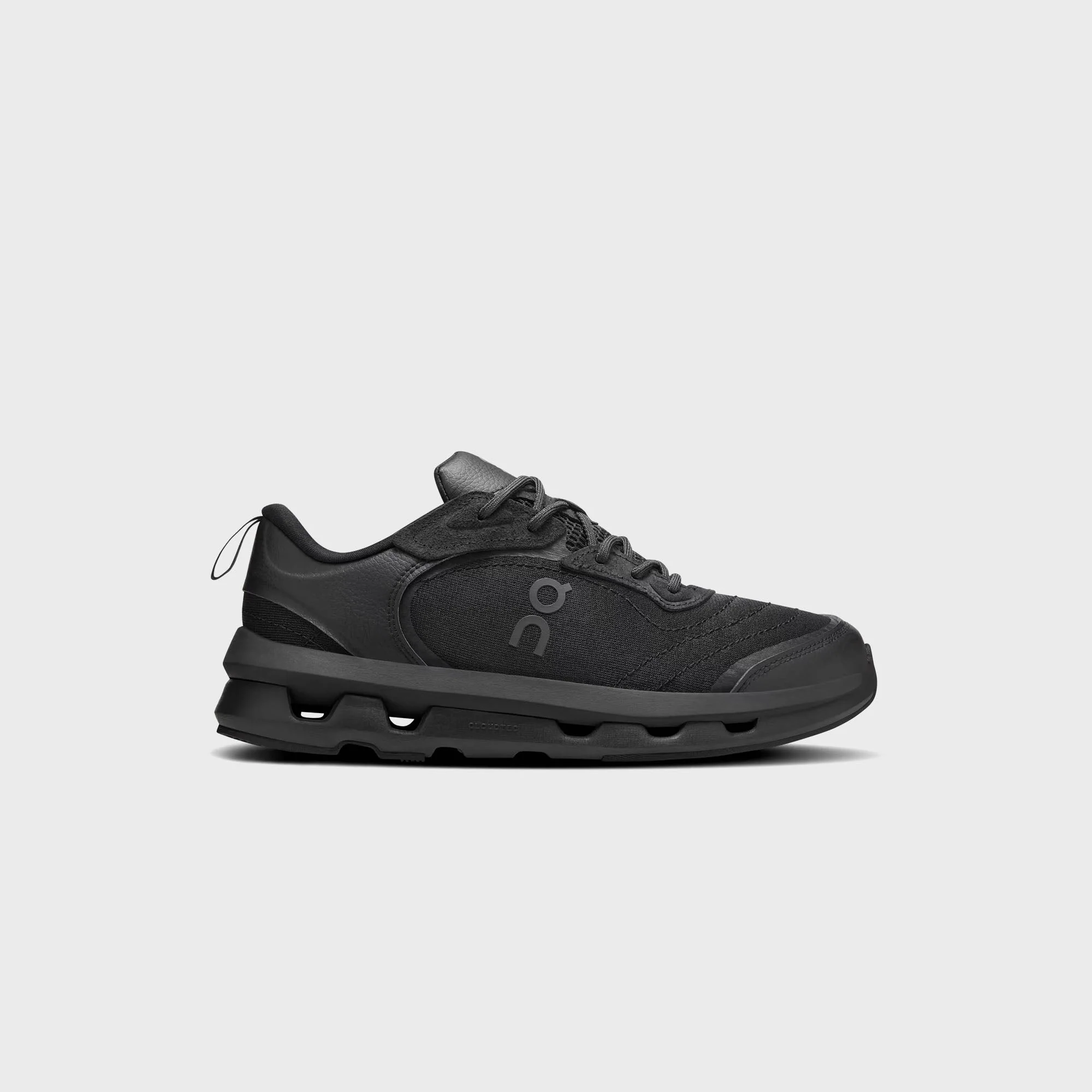 On Running WMNS Cloudzone Moon - Black / Black