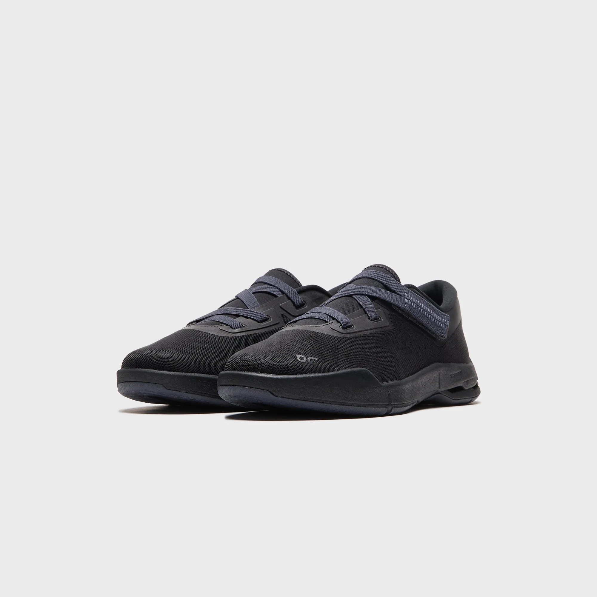 On Running WMNS Cloudnova Moon - Black / Ink - Image 2