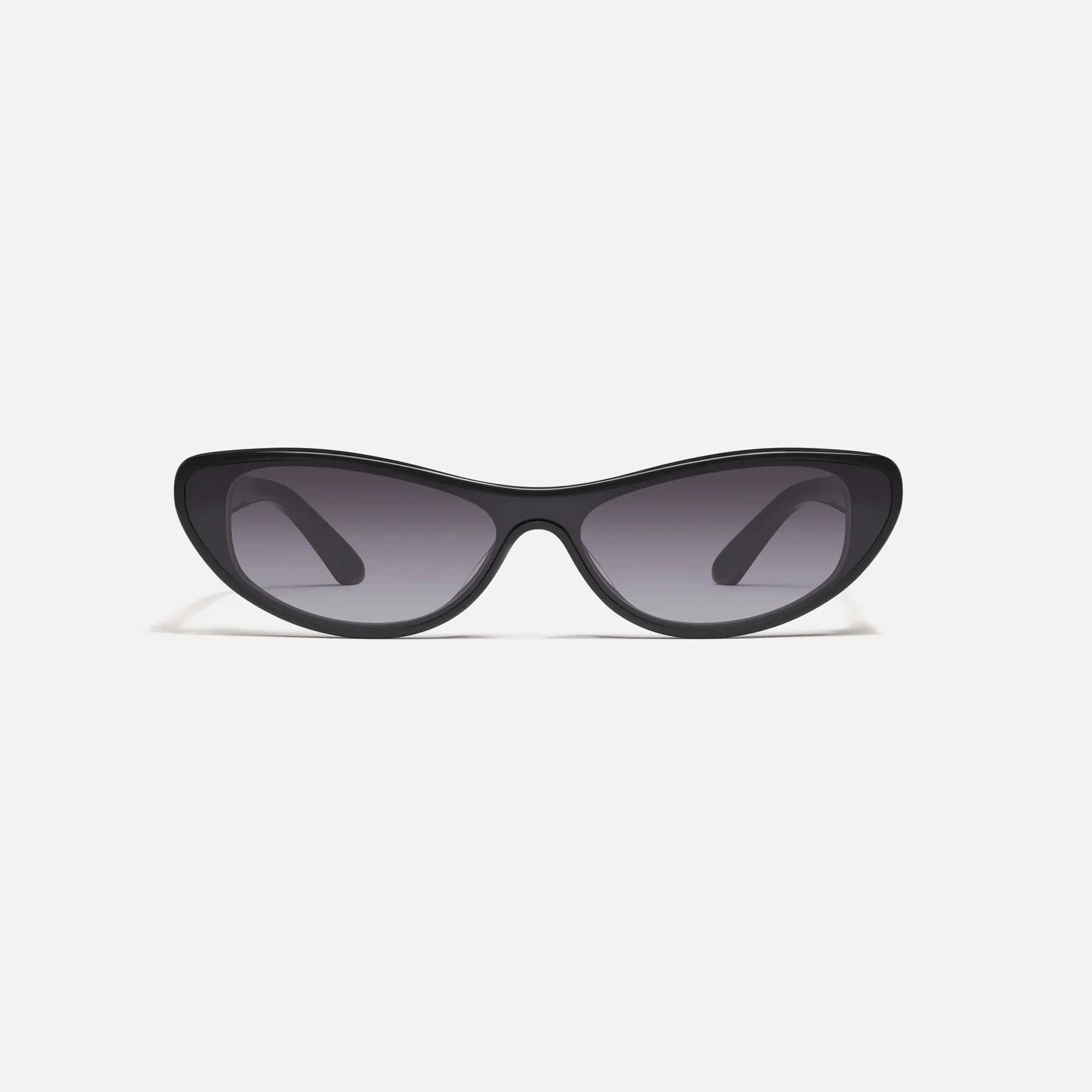 Quay for Guizio 37MM Slate Cat Eye - Black / Smoke