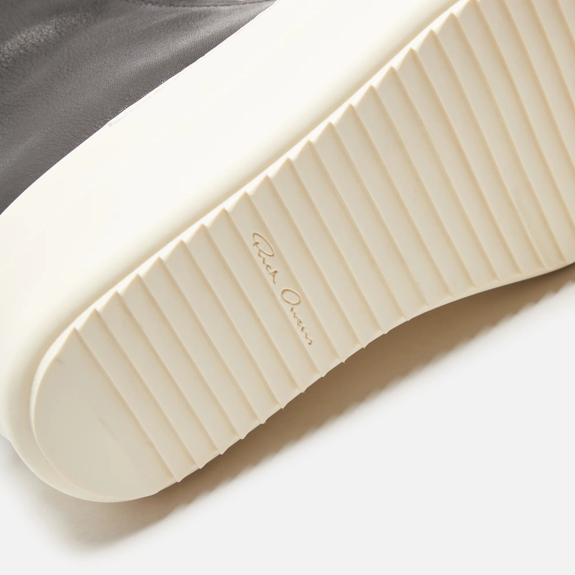 Rick Owens WMNS Mega Bumper Sneakers - Black / Milk - Image 6