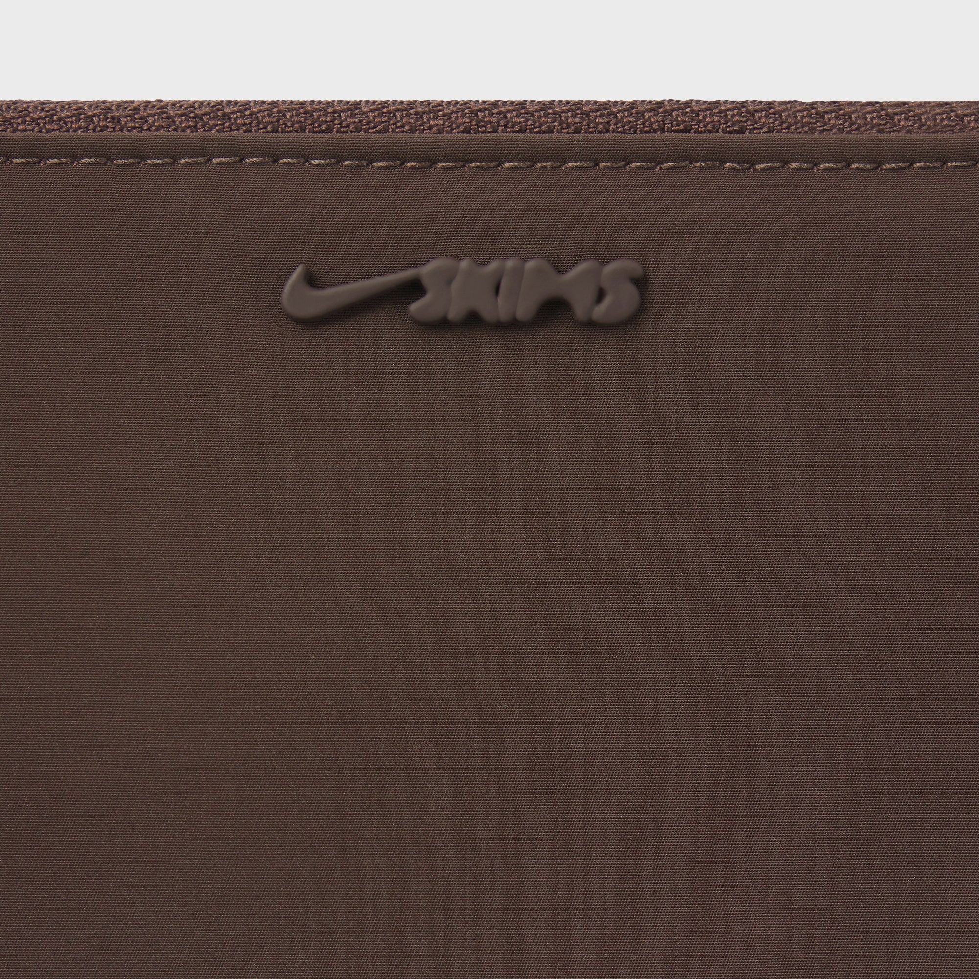 NikeSKIMS Clippable Pouch - Phoenix - Image 2