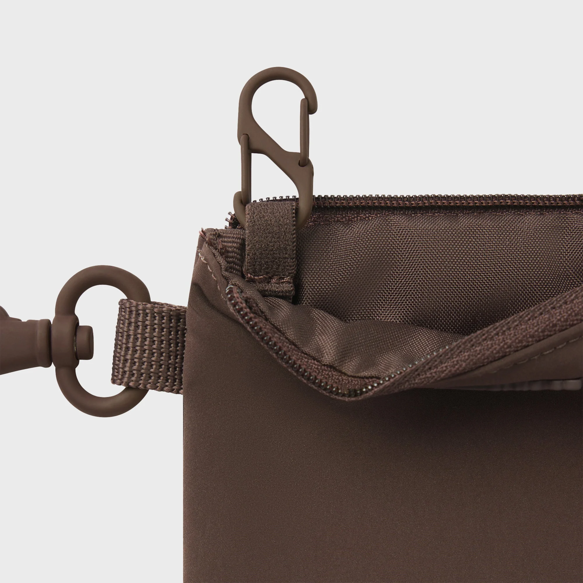NikeSKIMS Clippable Pouch - Phoenix - Image 3