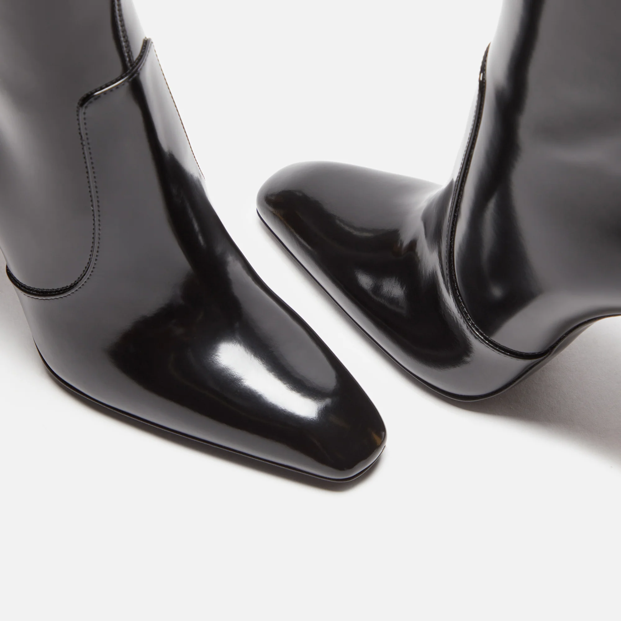 Saint Laurent Auteuil 105 Bootie Spazzolato Noir - Black - Image 5