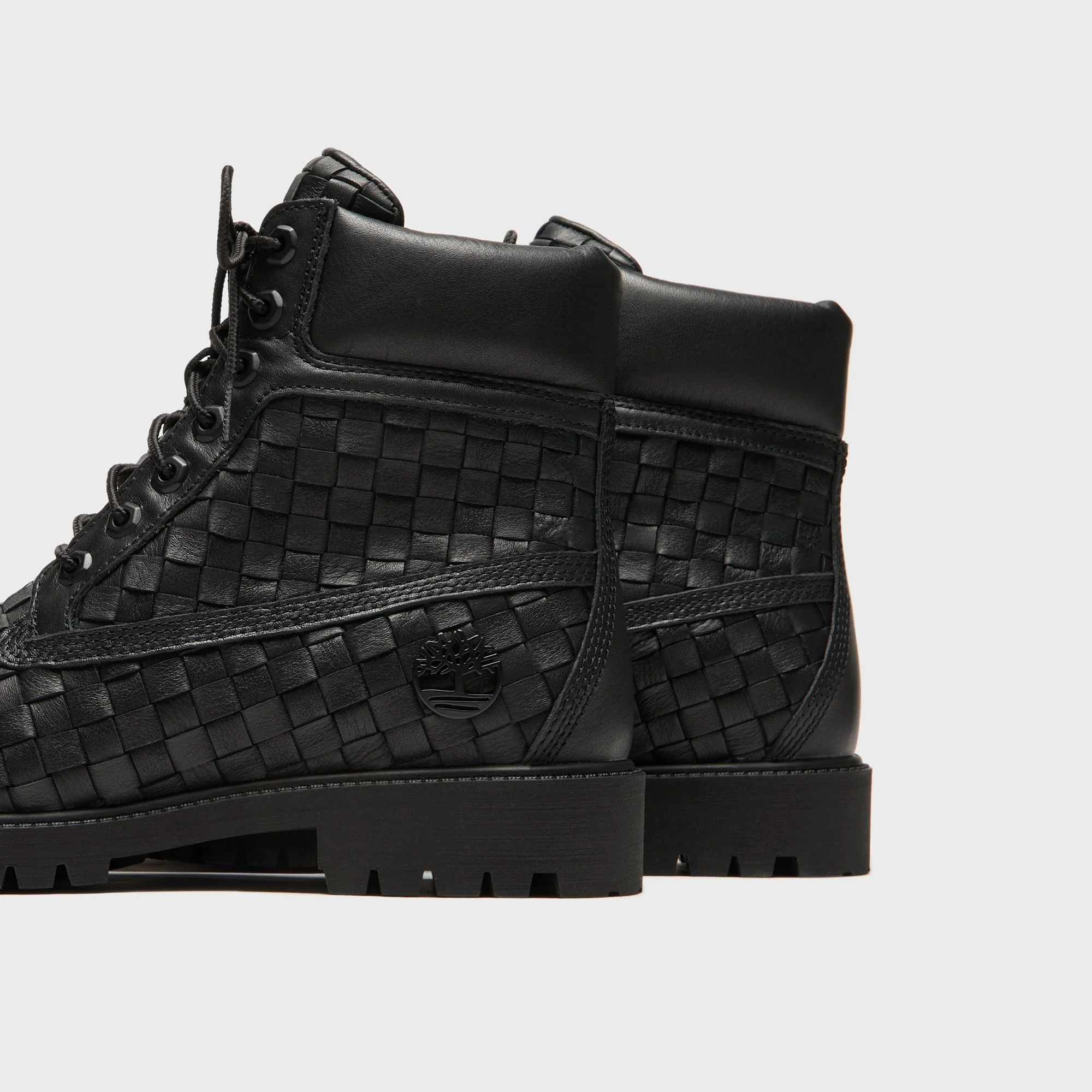 Timberland Woven 6-Inch Lace Up Full Grain Boot - Black - Image 3