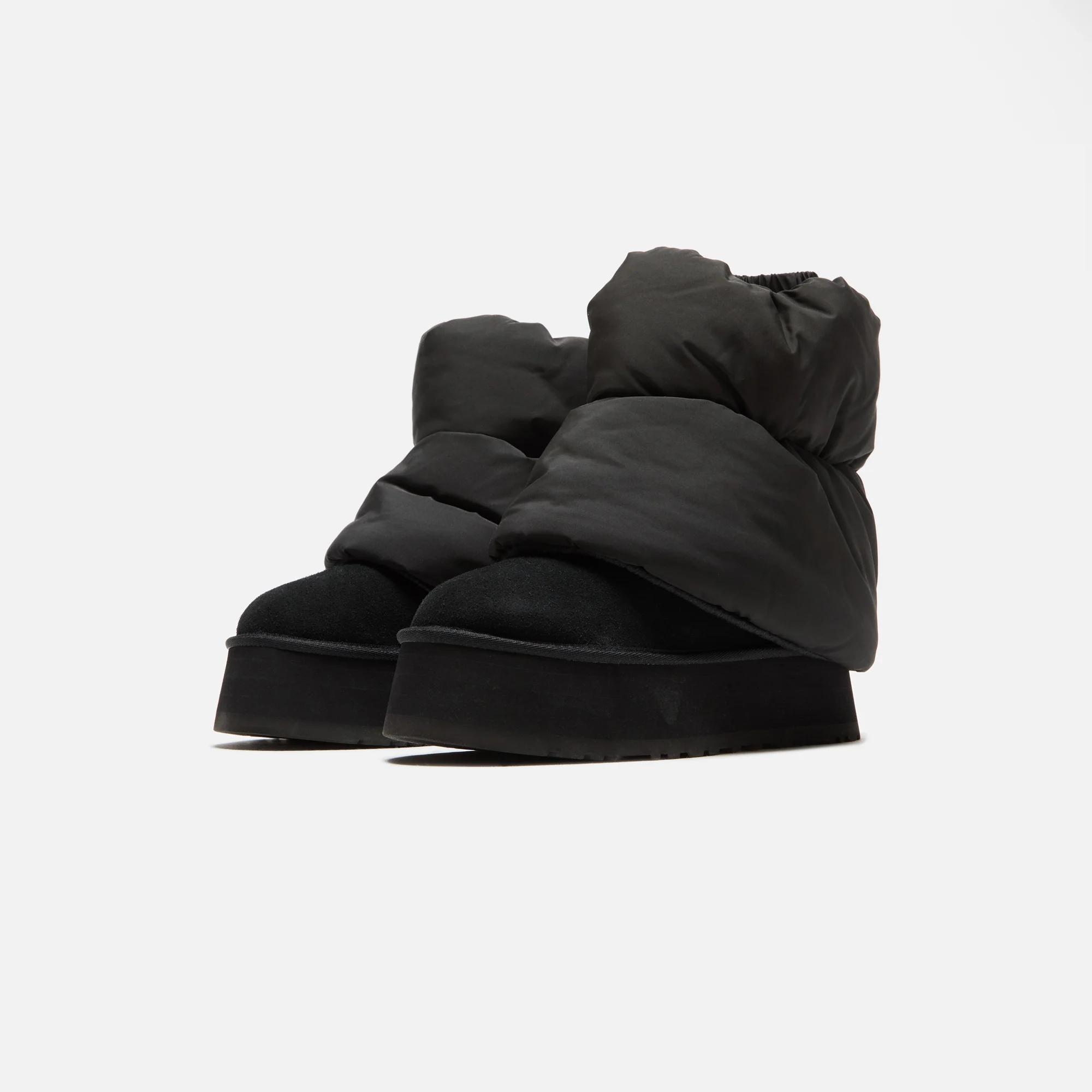 UGG Classic Mini Dipper Puffer - Black / Black - Image 2