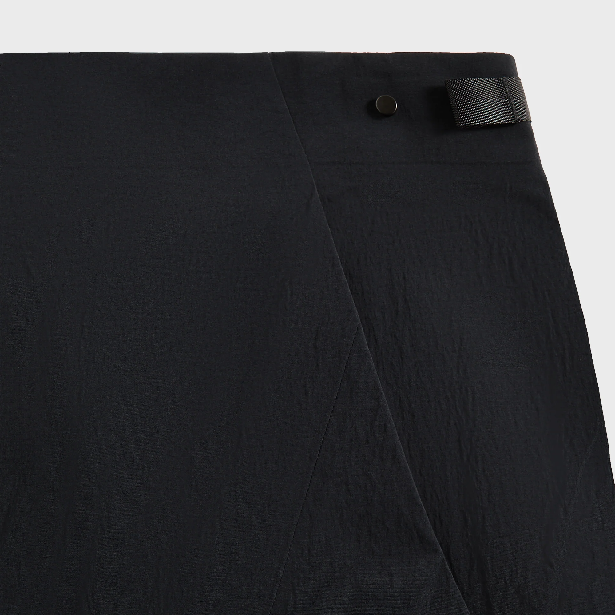 Veilance Spere LT Cargo Pant - Dark Black - Image 3