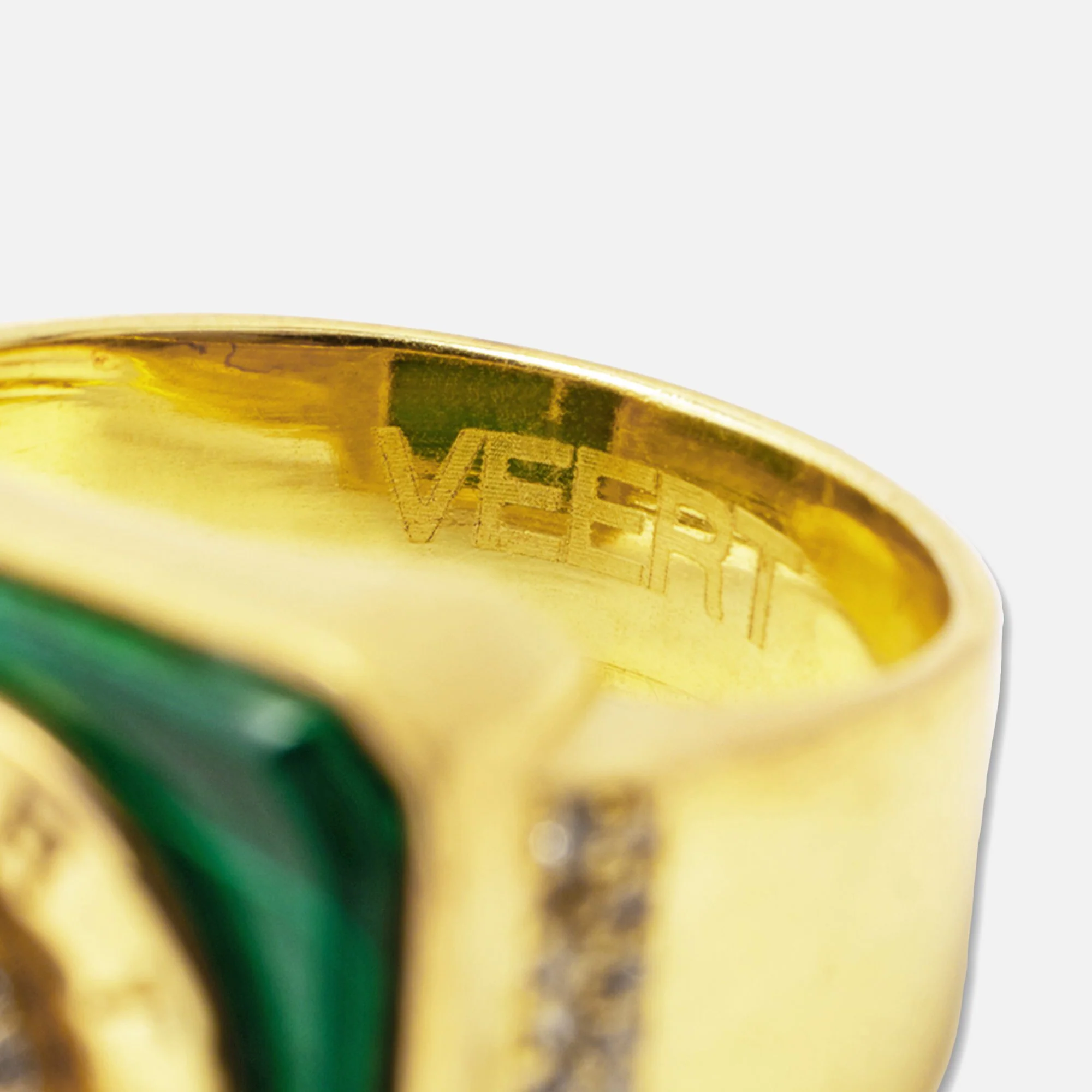 VEERT Malachite Onyx Signature Ring - Green - Image 4