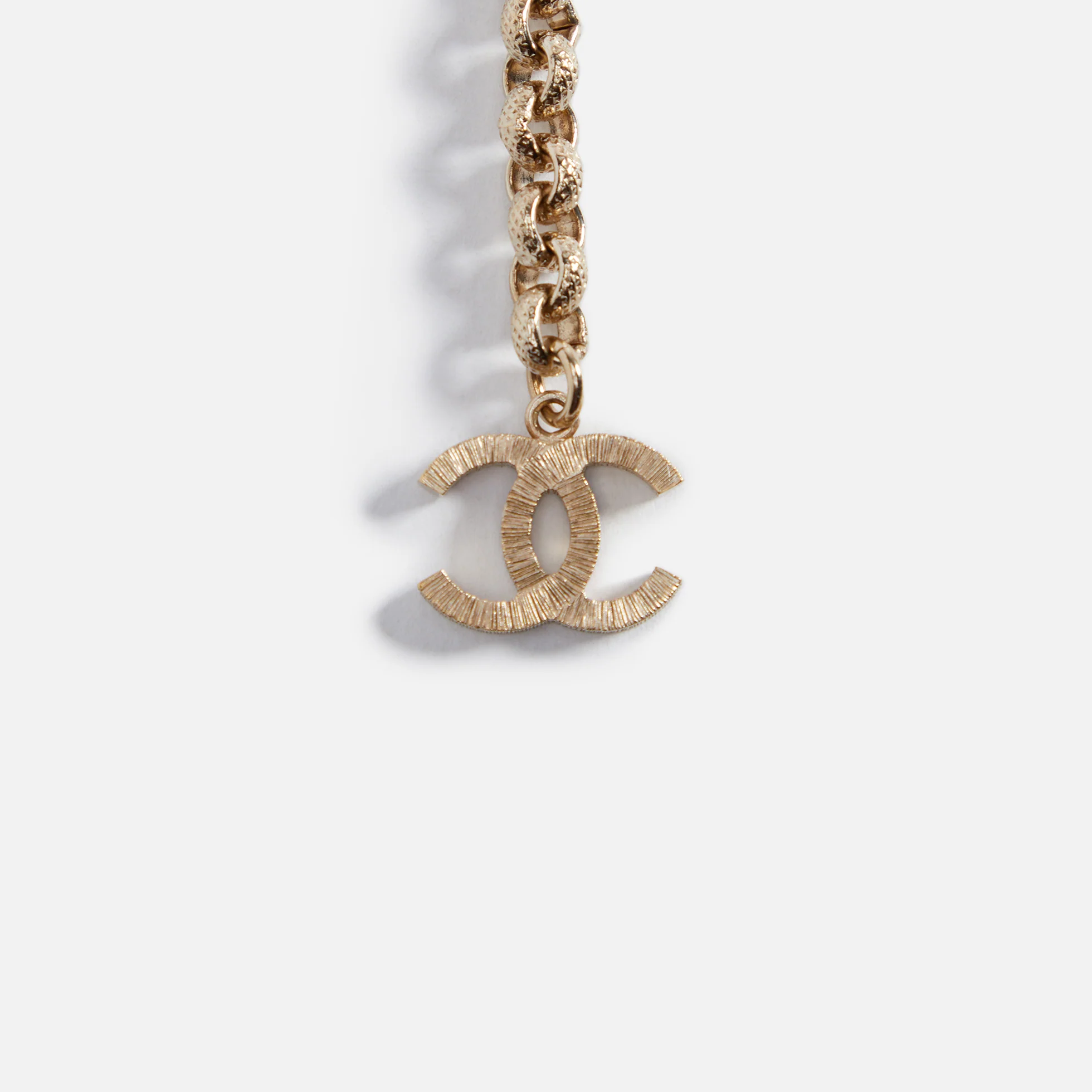 WGACA Chanel 2019 Crystal Necklace - Gold - Image 2